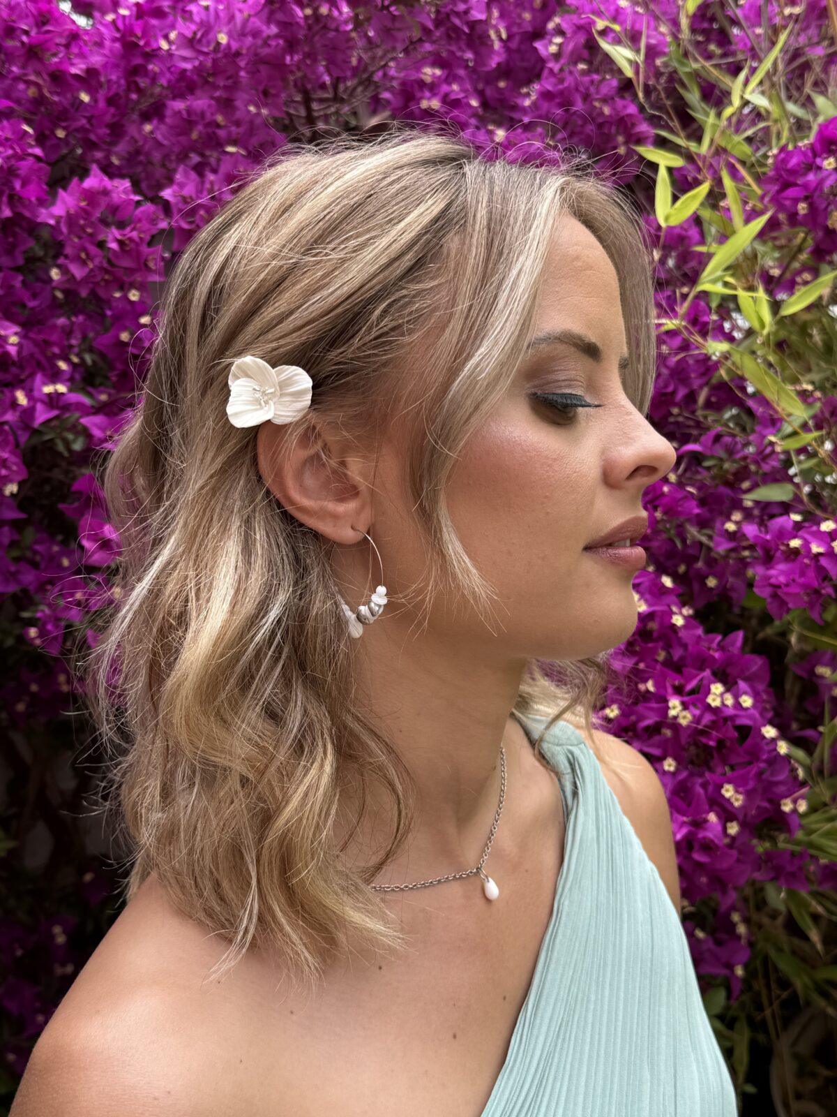 COLLIER LOVA AVEC CHAINE DE DOS – Image 7