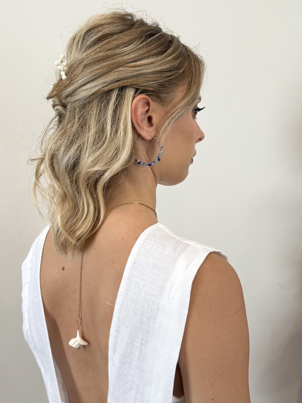 COLLIER ALMA AVEC CHAINE DE DOS – Image 6